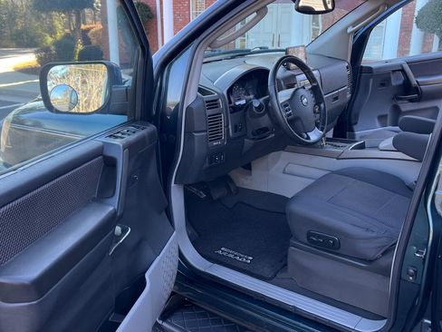 Used 2004 Nissan Armada 2WD image 6