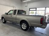 Used 2004 Nissan Frontier XE image 5