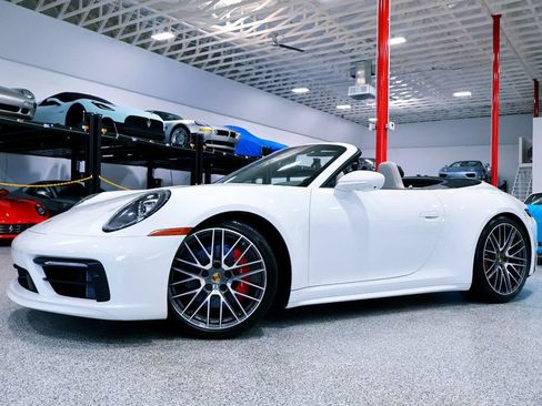 Used 2024 Porsche 911 Carrera 4S AWD/4WD image 6