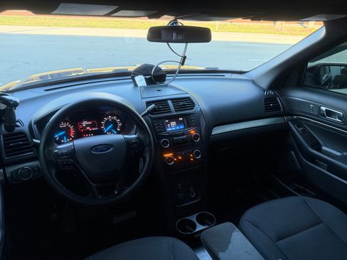 Used 2017 Ford Explorer 4WD Police Interceptor image 15