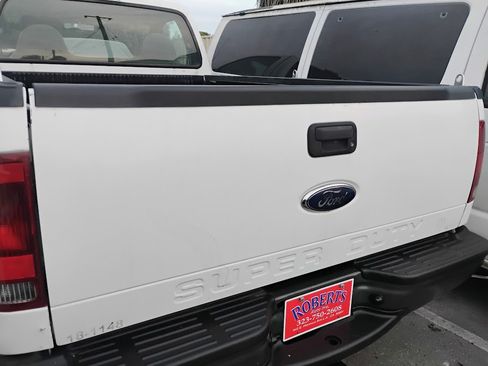 Used 2007 Ford F250 image 6