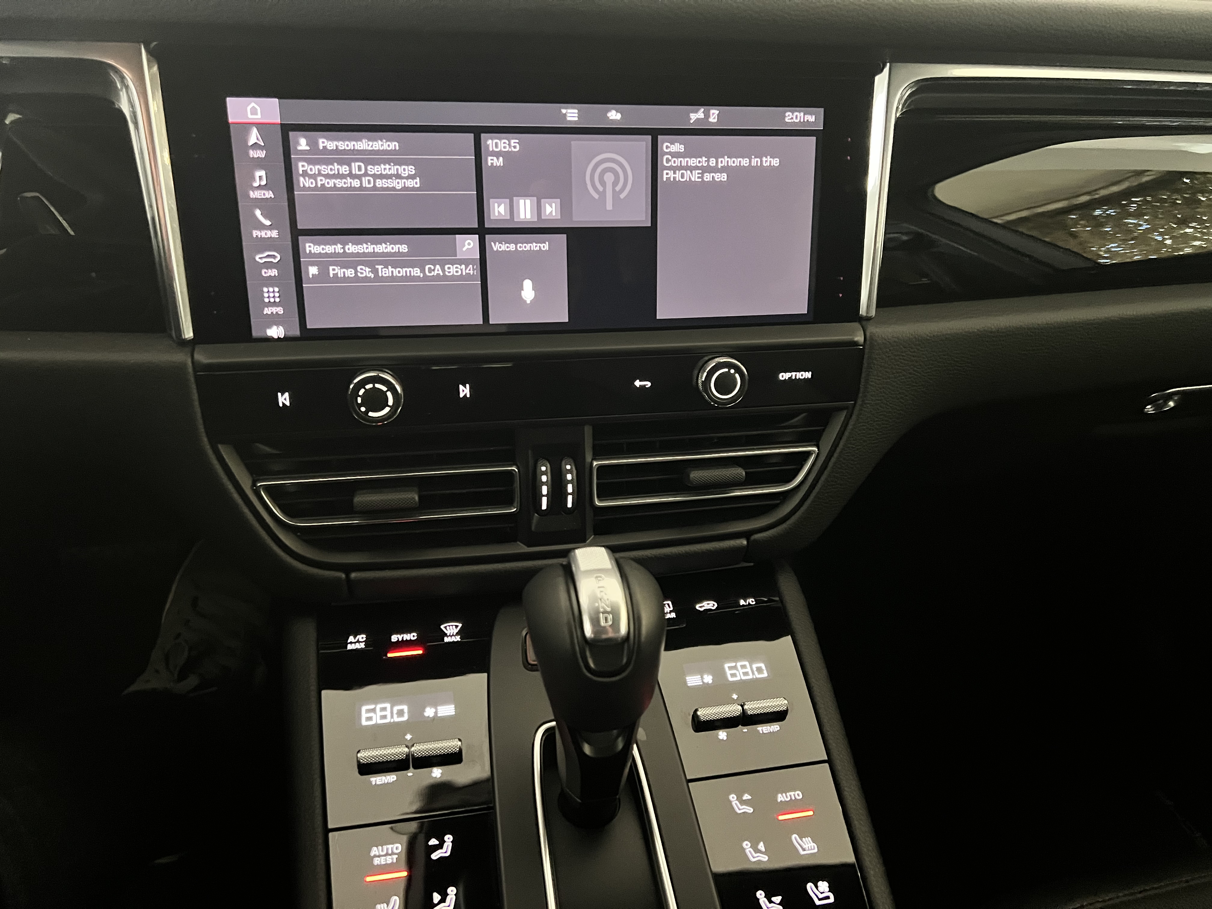 Used 2026 Porsche Macan UNAVAIL AWD/4WD image 14