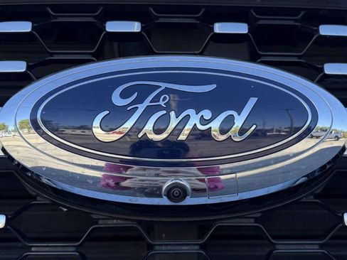 Used 2021 Ford F150 Platinum image 12