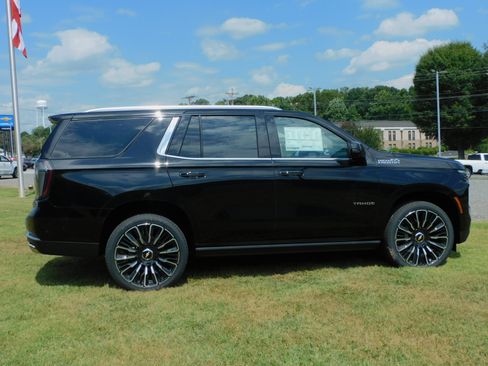 New 2025 Chevrolet Tahoe High Country image 13