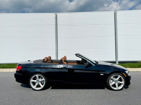Used 2009 BMW 335i Convertible RWD image 7