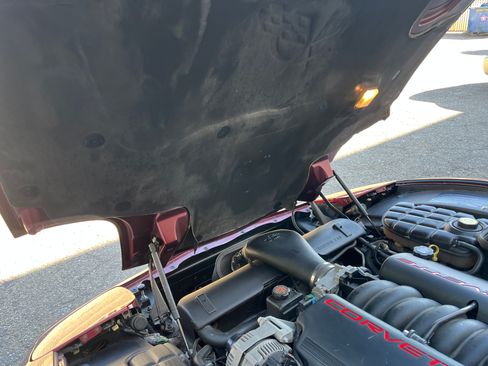 Used 2003 Chevrolet Corvette image 39