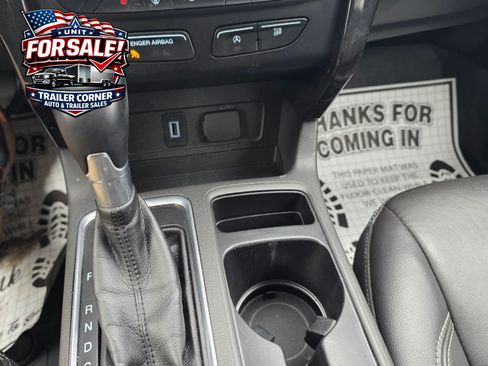 Used 2017 Ford Escape 4WD Titanium image 16