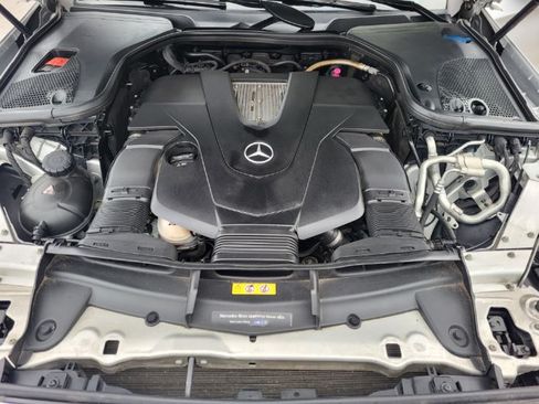 Used 2019 Mercedes-Benz E 450 image 8