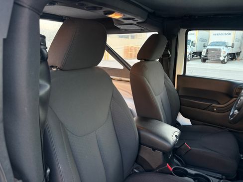 Used 2015 Jeep Wrangler Sport AWD/4WD image 67
