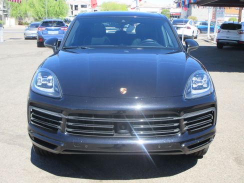 Used 2019 Porsche Cayenne image 16