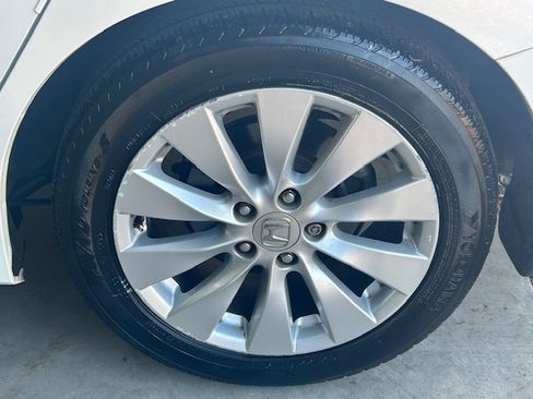 Used 2014 Honda Accord EX-L image 31