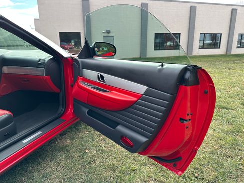 Used 2002 Ford Thunderbird image 37