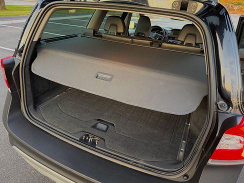 Used 2015 Volvo XC70 T6 Platinum image 44