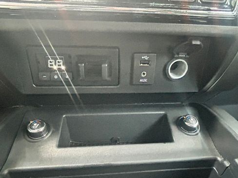 Used 2017 Nissan Titan XD 4x4 Crew Cab image 17