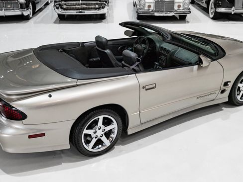 Used 2002 Pontiac Firebird Trans Am image 21