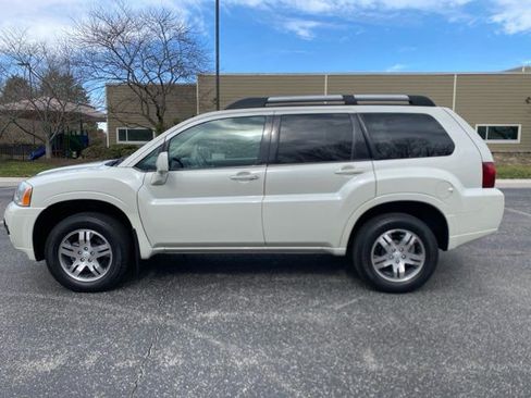 Used 2007 Mitsubishi Endeavor SE image 13