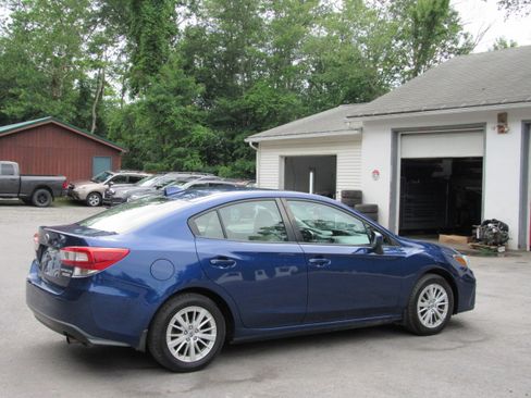 Used 2017 Subaru Impreza 2.0i Premium Sedan AWD/4WD image 7