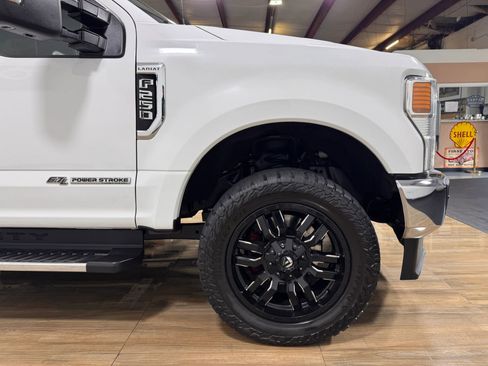 Used 2020 Ford F250 Lariat image 4