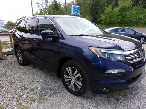 Used 2017 Honda Pilot AWD EX-L image 3