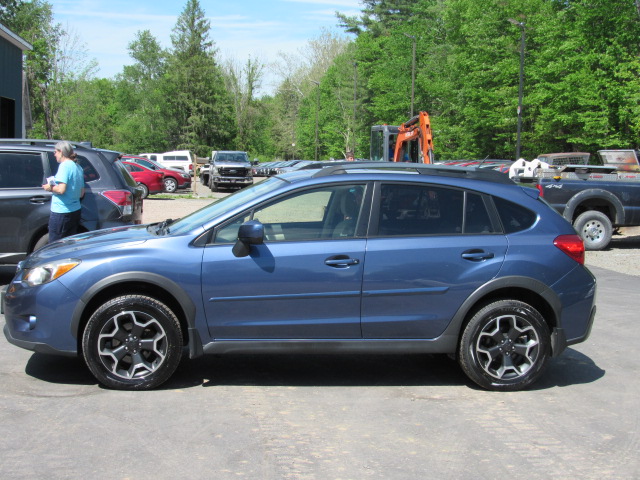 Used 2013 Subaru XV Crosstrek 2.0i Premium AWD/4WD image 4