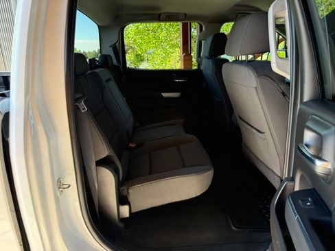 Used 2018 Chevrolet Silverado 2500 4x4 Crew Cab LT image 19