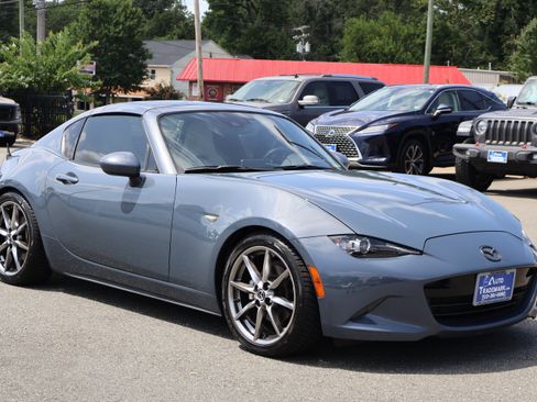 Used 2021 MAZDA MX-5 Miata RF Grand Touring image 12