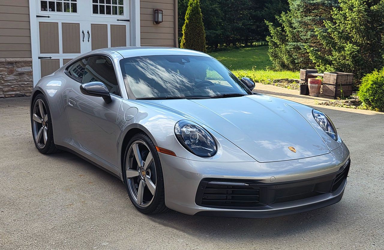 Used 2023 Porsche 911 Carrera T Coupe 2D RWD image 5