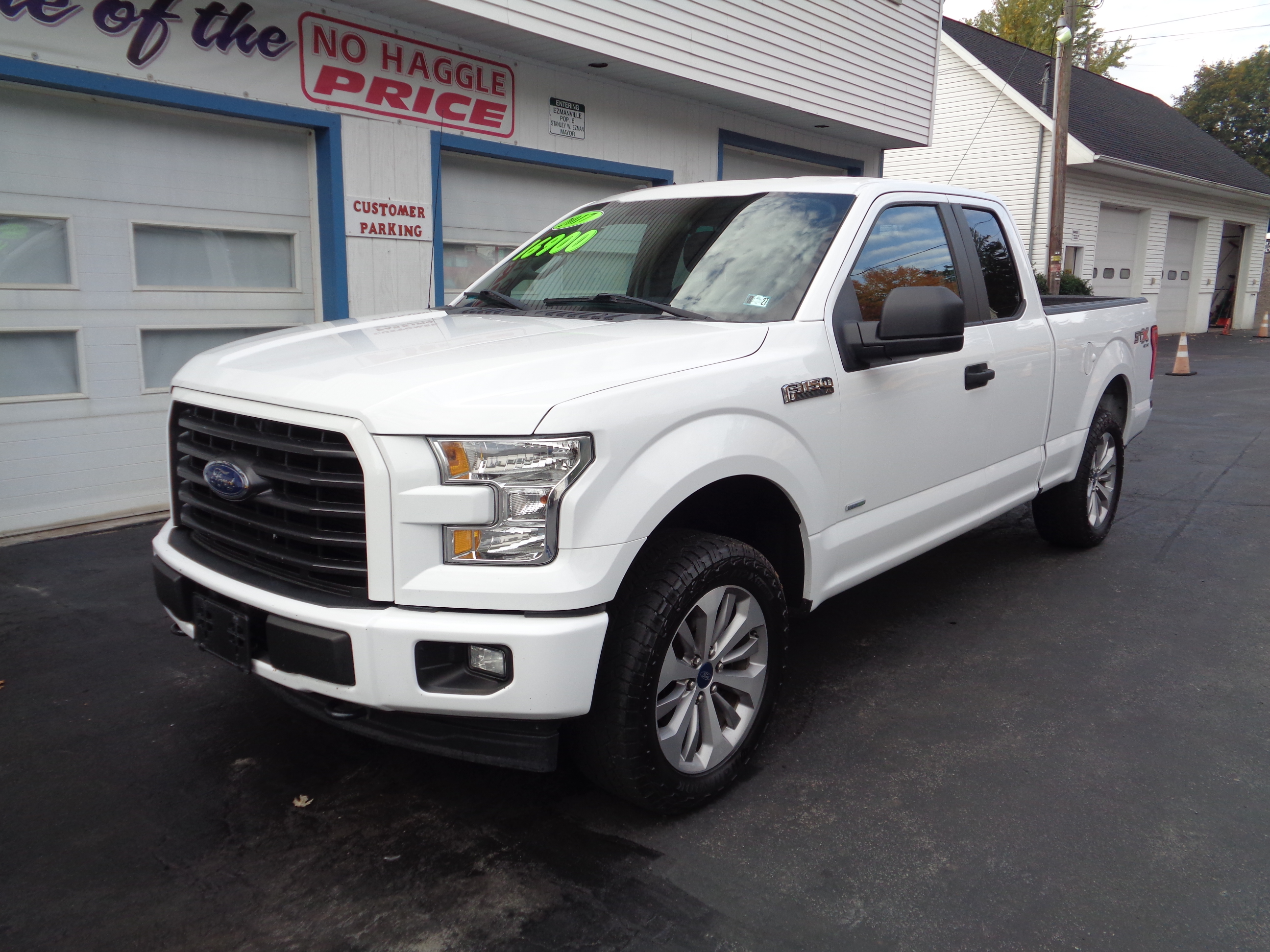 Used 2017 Ford F150 4x4 SuperCab image 1
