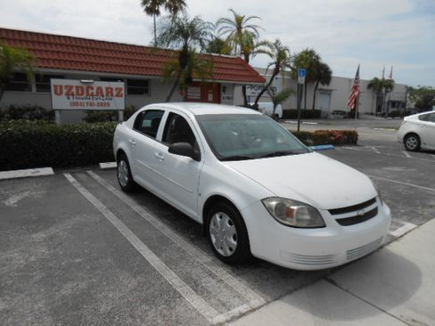 Used 2009 Chevrolet Cobalt LS Sedan FWD image 7