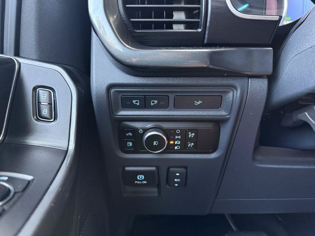 Used 2023 Ford F150 XLT w/ Equipment Group 302A High AWD/4WD image 16