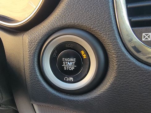 Used 2018 Dodge Durango GT image 13