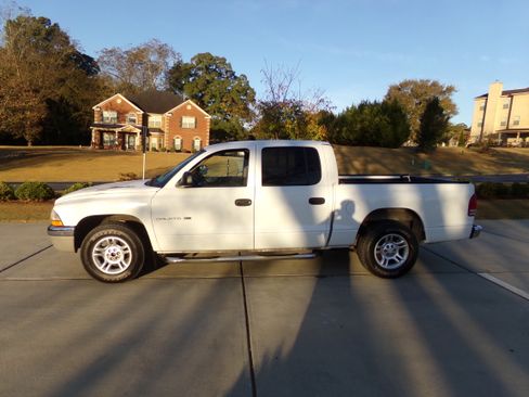 Used 2001 Dodge Dakota SLT image 2