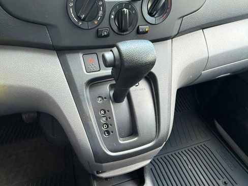 Used 2021 Nissan NV200 SV image 23