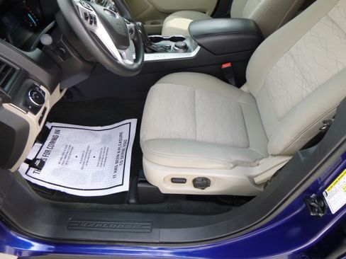 Used 2014 Ford Explorer XLT image 12