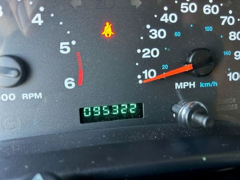 Used 2006 Jeep Wrangler Rubicon image 9