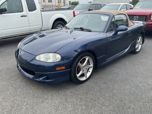 Used 2003 MAZDA MX-5 Miata SE image 1