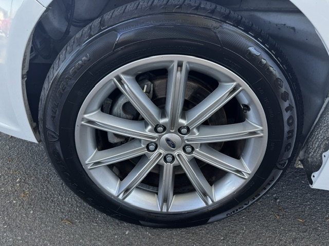 Used 2015 Ford Flex FWD Limited image 30