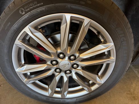 Used 2023 Cadillac XT5 Sport image 20
