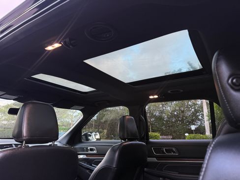Used 2019 Ford Explorer FWD Limited image 95