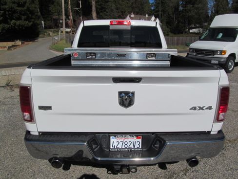 Used 2014 RAM 1500 Laramie image 6
