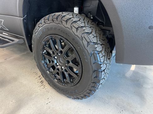 Used 2025 Mercedes-Benz Sprinter 2500 image 36