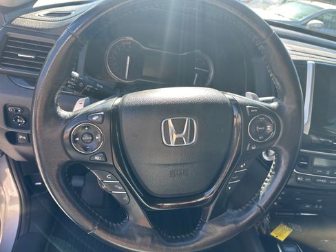 Used 2016 Honda Pilot Elite image 18