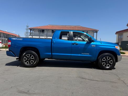 Used 2016 Toyota Tundra SR5 image 15