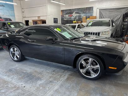 Used 2010 Dodge Challenger SE