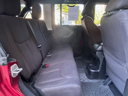 Used 2013 Jeep Wrangler 4WD Unlimited Sport image 20