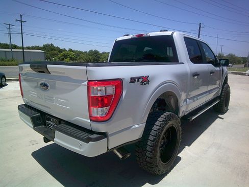 Used 2021 Ford F150 XL AWD/4WD image 4