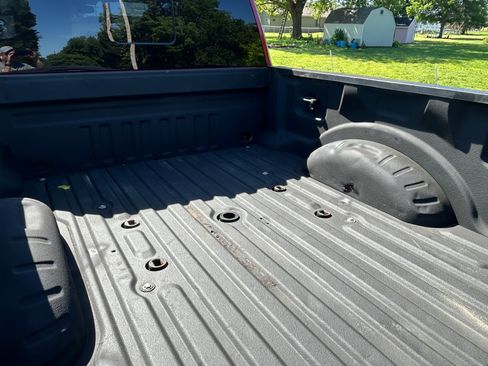 Used 2017 Ford F250 4x4 Crew Cab Super Duty image 6