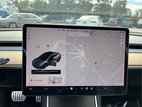 Used 2020 Tesla Model 3 Performance image 23