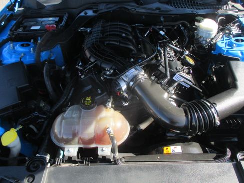 Used 2017 Ford Mustang V6 Premium Coupe 2D RWD image 15
