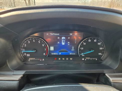 Used 2020 Ford Explorer Limited image 14